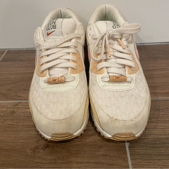 Women’s Air Max 90 SE - Picture 2 of 6